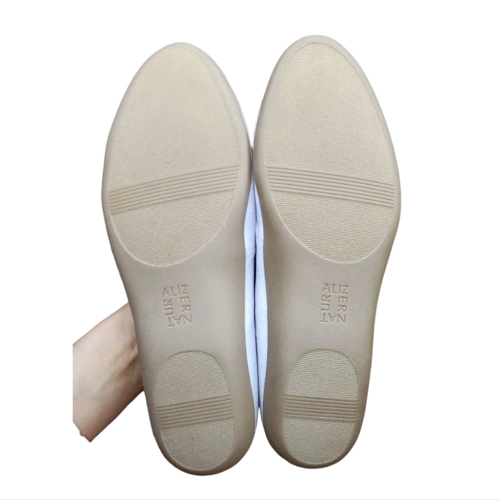 NATURALIZER Vivienne Iced Lilac Flats Size 7.5 NWOB - Picture 7 of 7